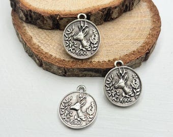 Antique Silver Deer Charm: Nature-Inspired Zamak Pendant (5 Pcs)