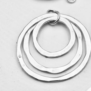 Silver Linke Circle, Round Circle Charms, Circle Silver Charms, Ring Pendant, Large Earring Findings, Wholesale Jewelry Findings, E196 AS