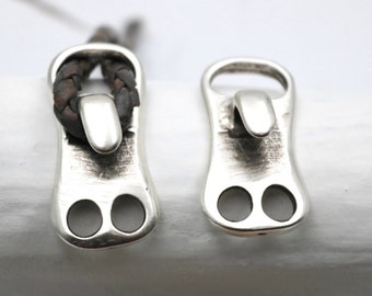 5 Antique Silver Hook Clasps: Zamak Jewelry Connectors (40mm)