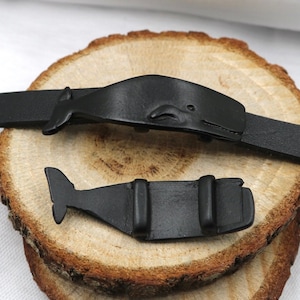 5 Sperm Whale Flat Leather Cord Slider, Animals Spacer Beads, Chokers Necklace Findings, Unisex bracelet findings, Jewelry Making, ZU855 mb