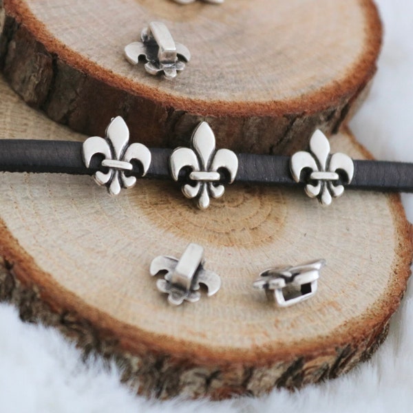 Dainty Fleur De Lis Slider Beads, Cute Bracelet Findings, Silver Flower Beads, Mini Zamak Beads, Silver Plated Jewelry Findings, ZU455 AS