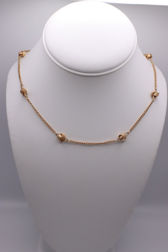 Vintage Avon Knot Necklace Small Minimal Golden Ne