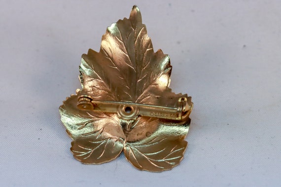 Vintage Sarah Coventry Signed Goldtone Leaf with … - image 6