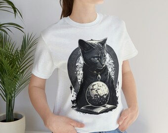 Kosmische kat T-shirt, kat tovenaar shirt, magische kat shirt, heks kat tee, mystieke kat shirt, hemelse fantasie kat shirt, Yule kat shirt