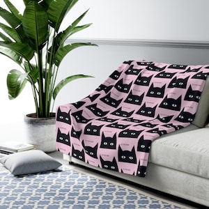 Funny Black cat says Hello there human pattern Sherpa Fleece Blanket, cat fleece blanket, cat lover gift, home décor Christmas Gift