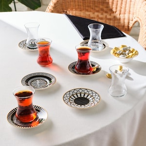 Turkish Tea Glass Set,Tea Lover Gift,Housewarming Gift,Tea Cups,Herbal Tea Mugs,Tea Cups and Saucers,Glass Tea Mugs,Elegant Tea Glasses