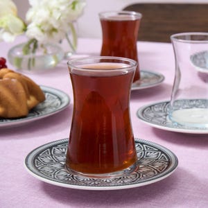 Turkish Tea Glass Set,Tea Lover Gift,Housewarming Gift,Tea Cups,Herbal Tea Mugs,Tea Cups and Saucers,Glass Tea Mugs,Elegant Tea Glasses