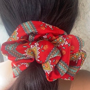 100% Silky Satin Print Custom Scrunchies/Head-wrap for Women/Large Scrunchies