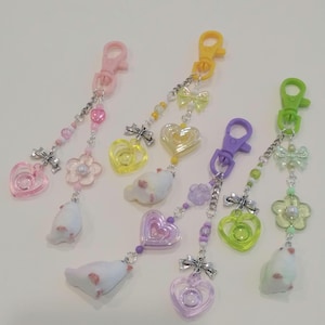 Cute Bird Charm/ Bag Charm/ Switch Charm/ Ita Bag Charm/ Beaded Keychain Handmade Birds Pink Purple Green Yellow