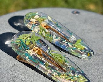 Floral Resin Hair Clip, Blue and White Flowers & Leaves