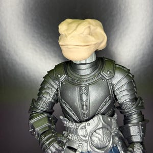 The Dreadhopper, Frog Head - Mythic Legions 1.0