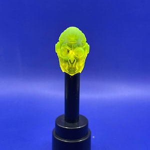 Overkill bright green head - 1/12 scale