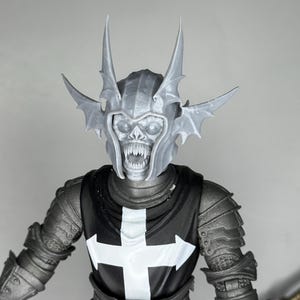 Knight of the Veil Walkers, vampire head - Mythic Legions 1.0