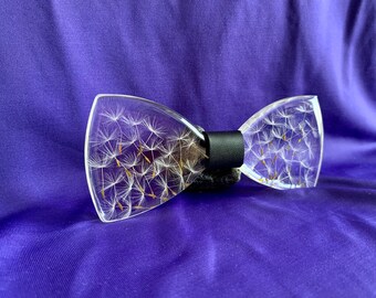 Transparent bow tie with dandelion seeds, Unusual bow tie,  Stylish bow tie, Unusual gift for men, Stylish gift for men, Epoxy resin bow tie