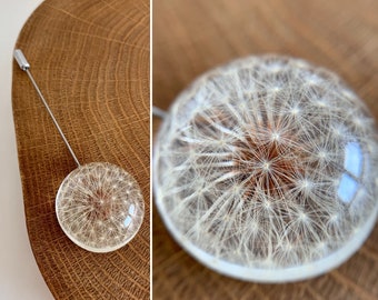 Dandelion brooch, chunky brooch, dandelion jewelry, dandelion in epoxy resin, dandelion seeds jewelry, botanical jewelry, winter brooch.