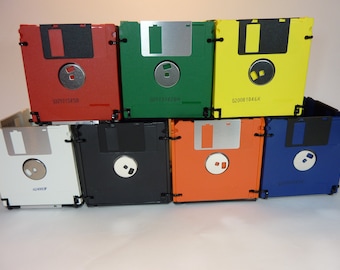 Handmade - Retro Upcycled - 3,5" Floppy Disk - Desk Tidy for Pens & Pencils