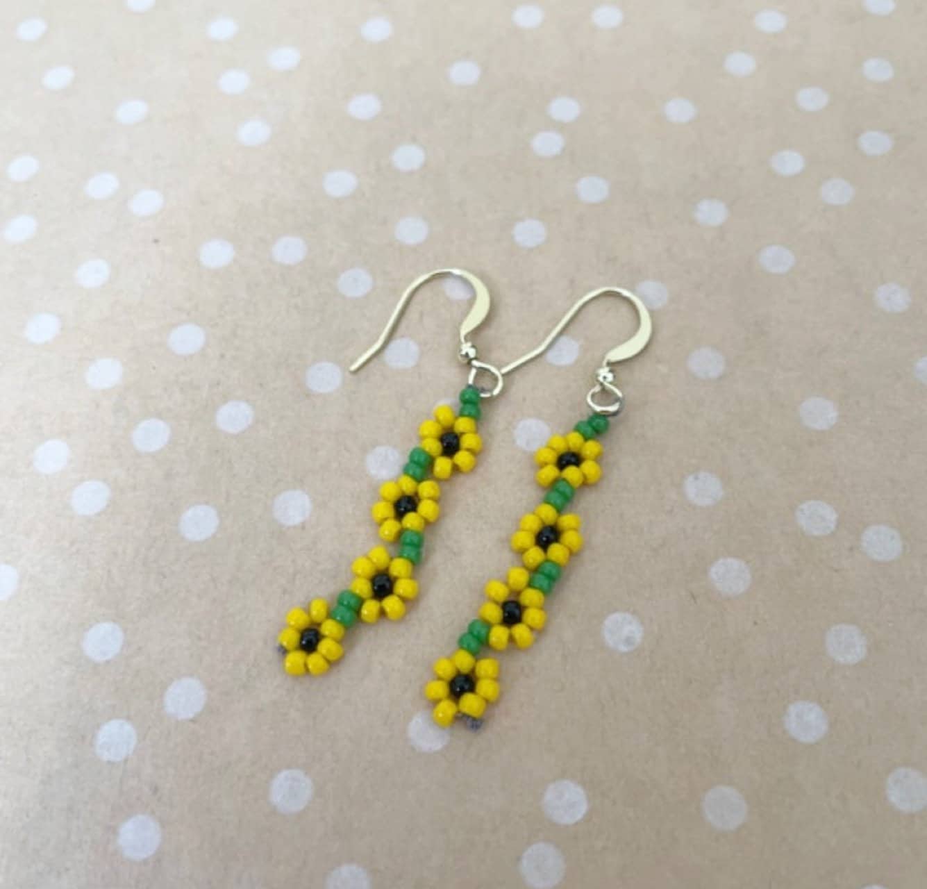 Customizable Beaded Daisy Earrings