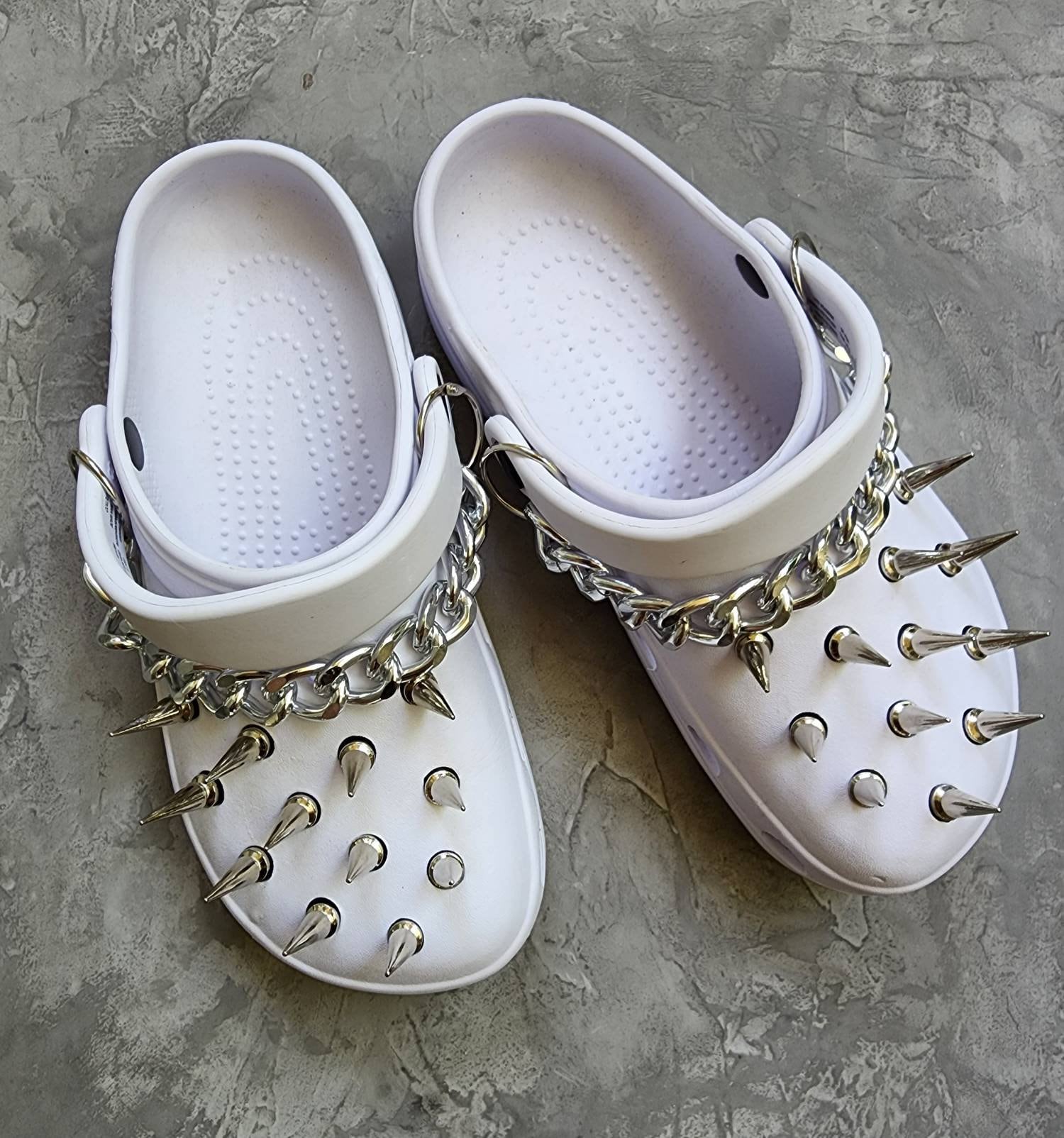 DIY Metal Chain Shoe Charms for Croc Vintage Punk Luxury Clogs Accessories  Fashion Finished Product Metal Rivet Shoe Decoration