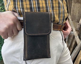 LEATHER PHONE HOLSTER with magnetic closure, Phone holdrer with belt clip, Belt Pouch for iphone 17, Galaxy S25 ultra Belt case, Z fold case