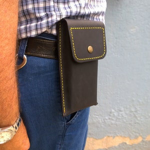 Fondina per telefono con incisione laser in pelle, fondina per telefono Iphone 14 pro, custodia ultra Galaxy S22 per cintura, custodia in pelle google pixel 6 pro per cintura