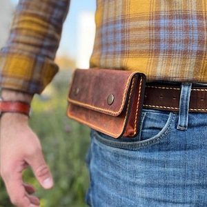 leather phone case for belt, iphone 16 pro max holster, custom size phone belt holder, phone belt case, iphone 14/15/16 pro max belt holster