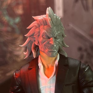 Escultura de cabeza impresa en 3D de Mefistófeles, rey de las mentiras (se adapta a figuras de Marvel Legends más grandes, sin terminar, hecha a pedido)