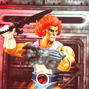 Mega CustomX Thunder Lion Claw Shield & Short Sword MOTU Origins Scale Toy Accessory (Print on Demand, Unfinished, Figure Body NOT included)