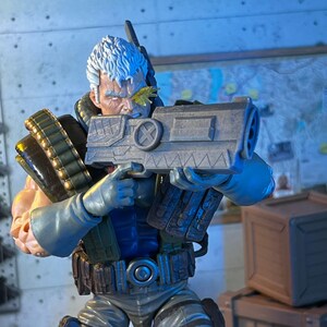 Accesorio de juguete Future Warrior Plasma Blaster 1:12 (sin terminar, hecho a pedido)