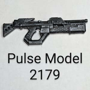 Accesorio de juguete de rifle de pulsos 2179 inspirado en ciencia ficción a escala 1:12 (sin terminar, hecho a pedido)