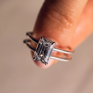 2.5 CT Solitaire Lab Grown Diamond Engagement Ring, Emerald Cut E/VS2 IGI Certified Diamond Ring, Solid 14K White/ Yellow Gold Wedding Ring