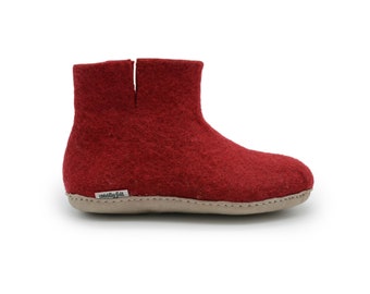 Plain Design Maroon Winter Boots- Handmade Indoor Booties- Unisex Adult Boot - Warm Booties - Winter Gifts