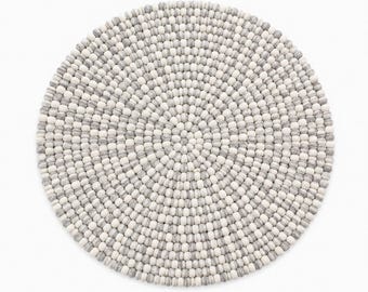 Off White Round Rugs- Wool Rug Made Using 100% Pure Wool- Handmade Rugs Perfect For Living Rooms, Bed Room, Nursery Or Office Spaces
