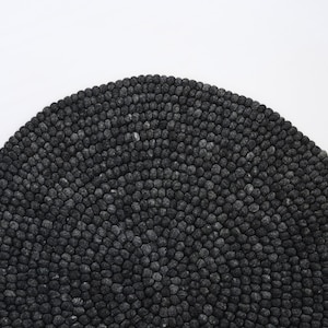 round rugs