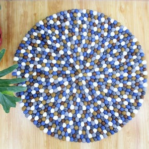 Colorful Felt Ball Round Rug | 40- 500 CM | Handmade Wool Ball Living room rug for Home Decoration
