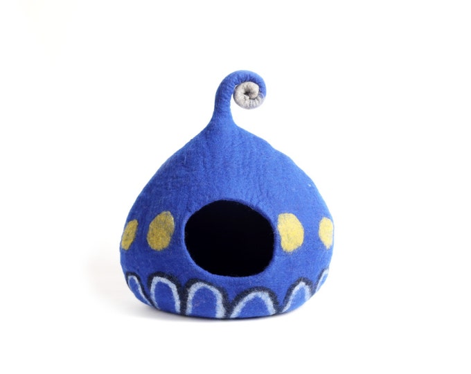 Modern Design Cat Cocoon - Organic Wool Felt Cat Caves - Handmade in Nepal- Authentic Design Cat Cave - Gift for Cat Lover