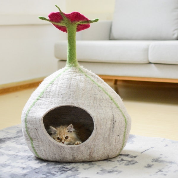 Floral Cat Cocoon  - Woolen Cat Furniture - Handmade with Love - Premium Cat Cave - Gift for your Cat