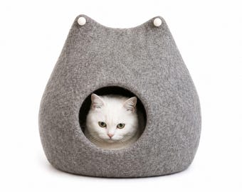 Handmade Wool Felt Cat Cave – Gray Pet Bed with White Ears