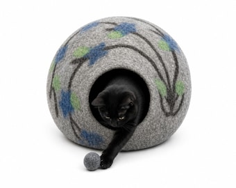 Lit pour chat en laine floral fait main | Grotte des chats en feutre