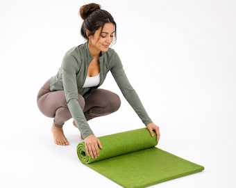 Handmade Thick Wool Yoga Mat – Customizable, Non-Slip Exercise Mat