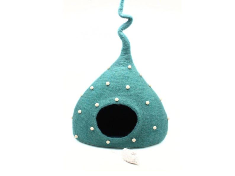 wool pet bed
