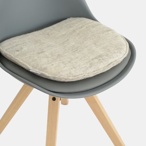 Set of 2, Offwhite Seat Pads - Soft & Cozy Chait Mats- Modern Seat Cushion - Spongy Foam Chair Pad