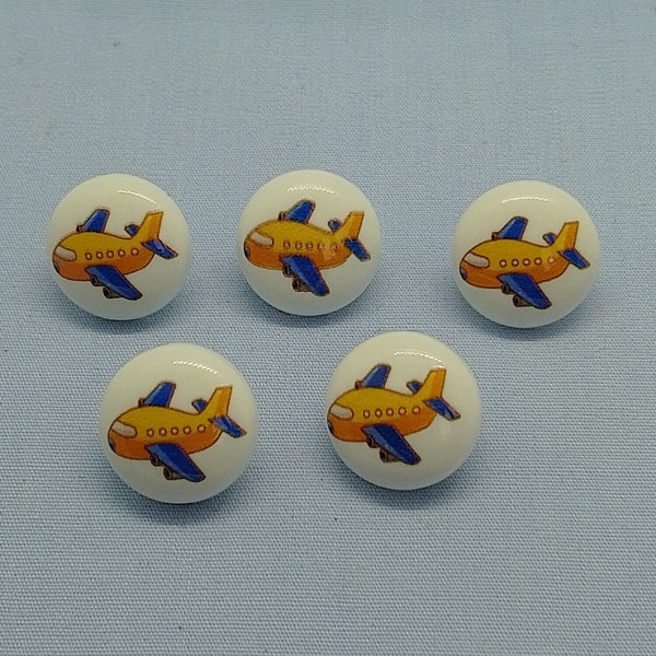 5 x Round Aeroplane Buttons