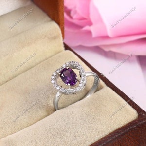 Silver Heart Ring * Natural Amethyst Ring * February Birthstone Ring * 925 Sterling Silver Ring * Handmade Ring * Boho Ring * Midi Ring *