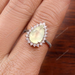 Natural Prehnite Ring, Statement Ring, jewelry Ring, jewelry, minimalist ring, Wedding Ring, Bridesmaid Ring, 925 Sterling Silver