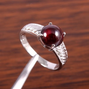 Natural Garnet Ring Engagement Ring Handmade Ring Promise Ring 925Sterling Silver Anniversary Gift Birthday Mother's Day Gift Statement Ring