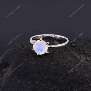 Trendy Natural Rainbow Moonstone Ring - Organic Ring - Fashion Jewelry - Gemstone Ring - Anniversary Gift - 925 Sterling Silver - Boho Ring