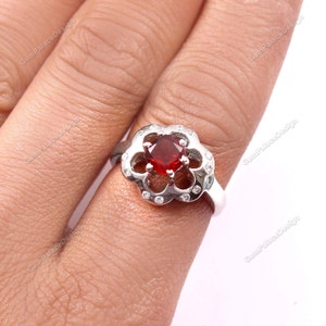 Natural Garnet Birthstone Ring jewelry Ring 925 Sterling Silver Ring Statement Ring Minimalist Ring Stackable Ring Anniversary Gift For Her