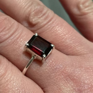 Natural Garnet Ring Engagement Ring 925 Sterling Silver Natural Red Garnet Ring January Birthstone Ring Promise Ring Women Handmade Ring