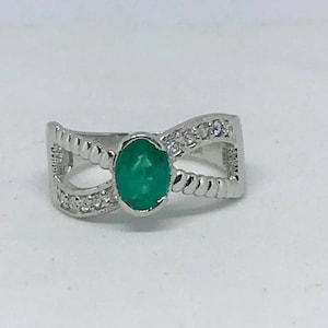 Natural Emerald Gemstone Ring - 925 Solid Sterling Silver -Moissanite Ring - Engagement ring Anniversary Gift for her