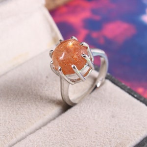 dainty Sunstone Ring . Statement Ring . Orange Stone Ring . Gemstone Ring . Wedding Ring . Birthstone Ring . Everyday Ring . boho jewelry